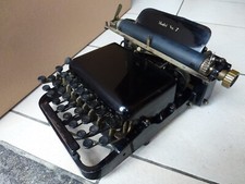 ancienne machine à écrire Rare Antique Typewriter American model N°7