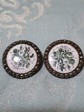 2 boutons anciens XIXe. décor