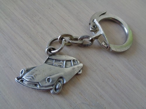 Porte cle automobile - automobile, citroen