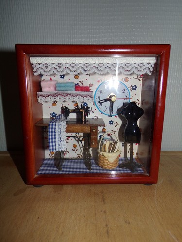 Scène diorama atelier - , de