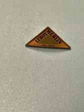 Pin's vintage Leroy Merlin