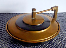 Poudrier à poser vintage 1930