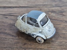Jouet Ancien Voiture Miniature Velam Isetta Quiralu