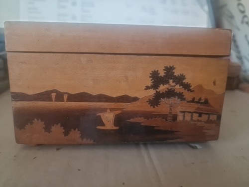 Boîte bois - boîte, en