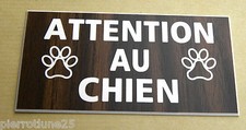 plaque gravée ATTENTION  AU