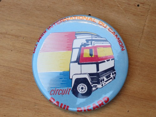 Ancienne broche pub - ancienne, circuit