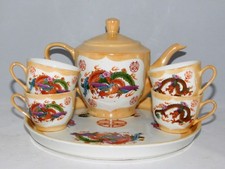 SERVICE A THE OU CAFE PORCELAINE DE CHINE DECORS AUX DRAGONS 6 PIECES  FLC120