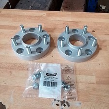 Occasion : Lot de 2 élargisseurs de roues +3 cm de largeur  pour Jeep JL, WL, WK