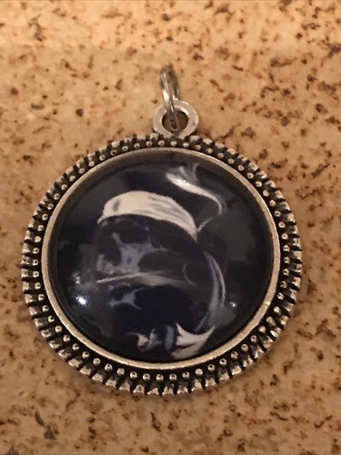 Pendentif médaillon métal - mÉdaillon,