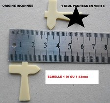 STARLUX COPIES RESINE VIE CIVILE  PANNEAU ROUTIER1 43  DINKY TOYS SOLIDO NOREV