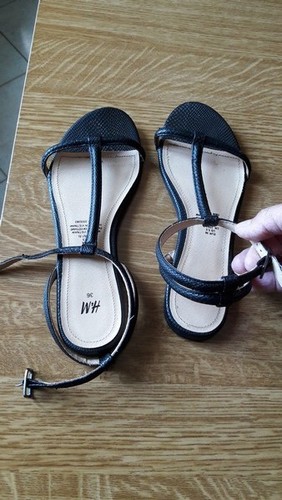 Pieds noirs lanières - h&m, nu-pieds