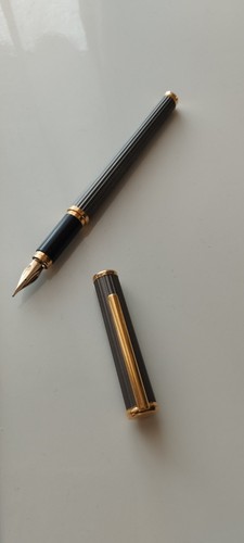 Stylo plume aurora - aurora, design
