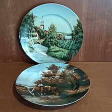 Assiettes Décoratives En