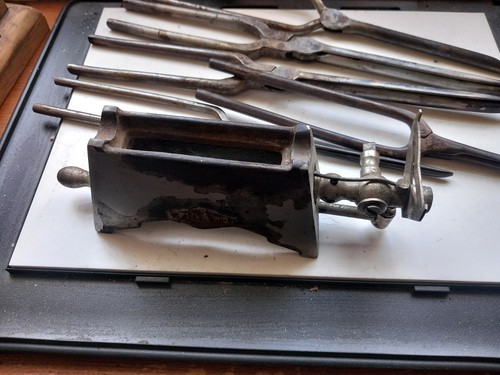 Ancien réchaud pour fer à - réchaud,