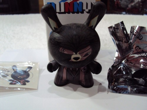 Kidrobot dunny french series - kidrobot,