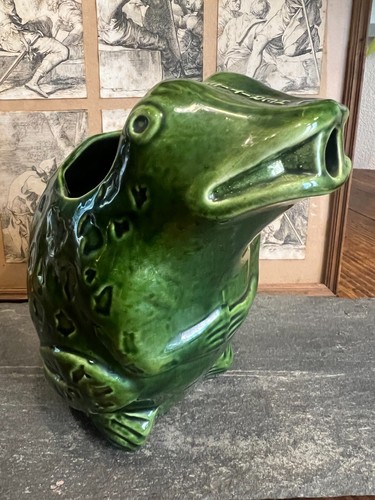 Pichet grenouille publicitaire - pichet,