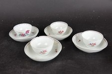 tasse et soucoupes famille rose ancienne porcelaine chinoise 18ème siècle...