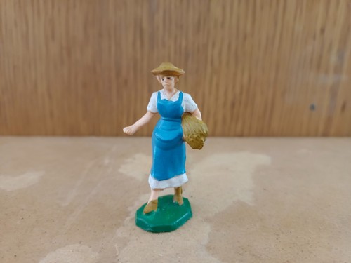 Soldat figurine fermière - soldat,