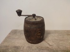 Joli petit moulin à poivre Marlux ancien en forme de tonneau en bois (2)