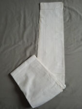 Drap Brodé Ancien en Coton -