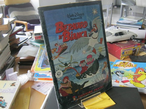 Panini 1977 bernard et - eo,