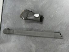 lot de 2 accessoires  pour aspirateur balais Bosch model bcs61113/01 (occasion)