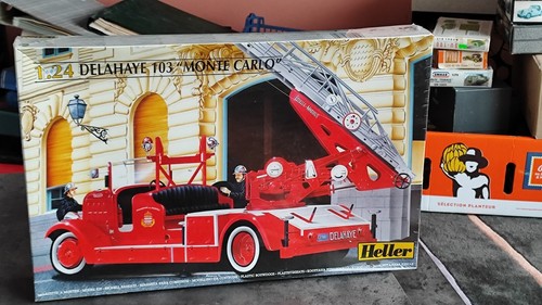 Heller 80780 kit - 1/24, maquette
