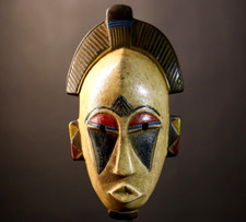 Masque africain authentique