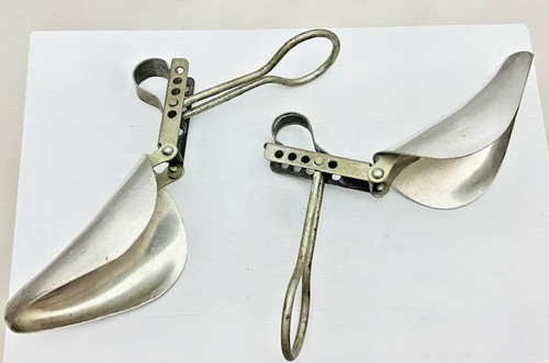 Une paire ancien embauchoir - paire,