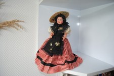(N°9) ANCIENNE POUPEE