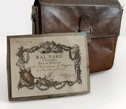 Invitation bal paré - au, à