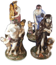4 Figurines En Porcelaine