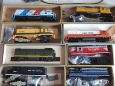 LOT N°8 COMPOSE DE 8 DUMMY US