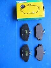 Plaquettes de freins avant MGA pour: Volvo: 740, 940, 960, S90, V90