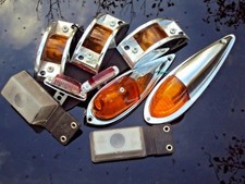 lot de neuf feux clignotants en alu et plastic chromés pour auto moto,bateau ?