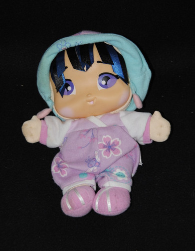 Peluche doudou poupée