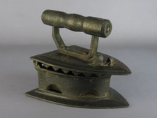 Special 10 Tested Bic Vintage Fer A Repasser A Charbon en Fer et Bois