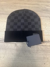 Bonnets Louis Vuitton Gris