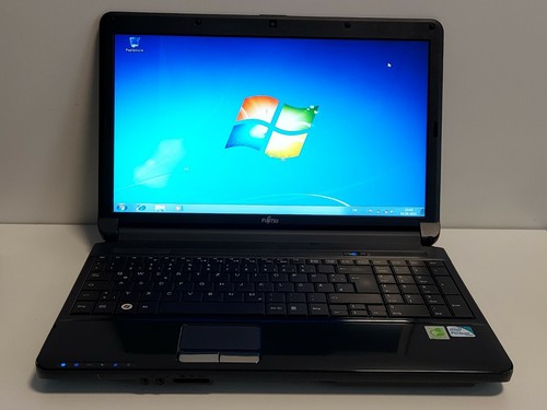 Fujitsu lifebook ah530 - fujitsu, /