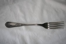 Fourchette M.A   pour réassort poincon métal blanc et 72 grs