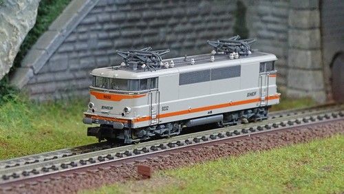 Minitrix 16695 locomotive - 16695,