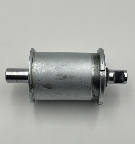 Bottom bracket cartridge wedge - bottom,