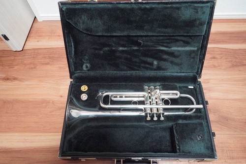 Yamaha ytr 8335rgs - xeno, silver