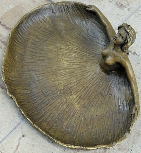 Sculpture bronze nue - en,