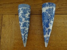 2 Cornets Bouquetières de Voiture Porcelaine de Chine Décor de Dragon et Pivoine