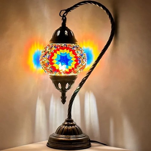Lampe table colorée - de,