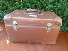 Valise de pharmacie, docteur, pour déco vintage, loft, atelier industriel