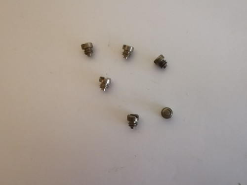 Meccano lot boulons - 6,