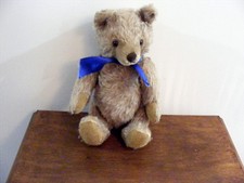 Valentino ours ancien de la marque Steiff avec boutons hauteur35 cm Allemand.