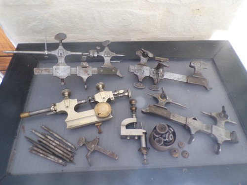 Outils horloger anciens - outils, lot